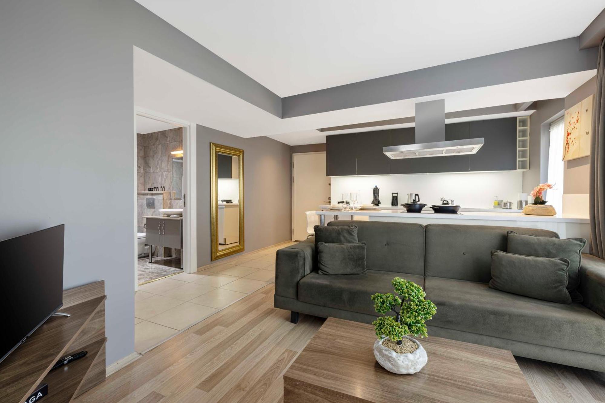 Apartment Nardi Nisantasi